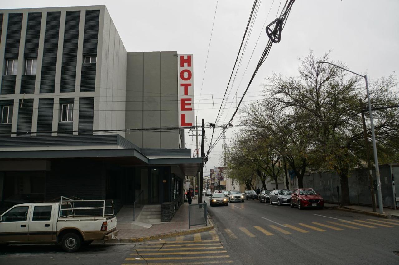 Hotel Hc Express Monterrey Exterior photo